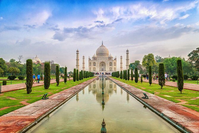 1-Day Private Tour to Agra with 3 UNESCO world Heritage from Delhi by Train - Lunch, Water, and the AC Train Ride: Comfort Wins on a Long Day