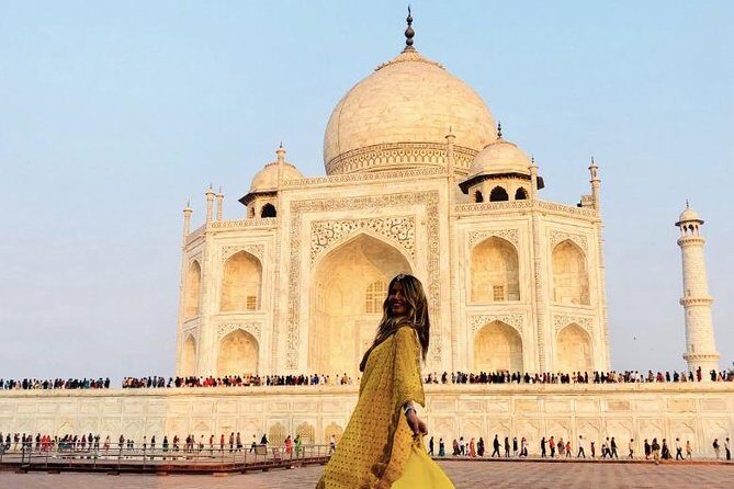 1 Day Taj Mahal Tour With Experienced Guide - Delhi to Agra by private car along the Yamuna Expressway