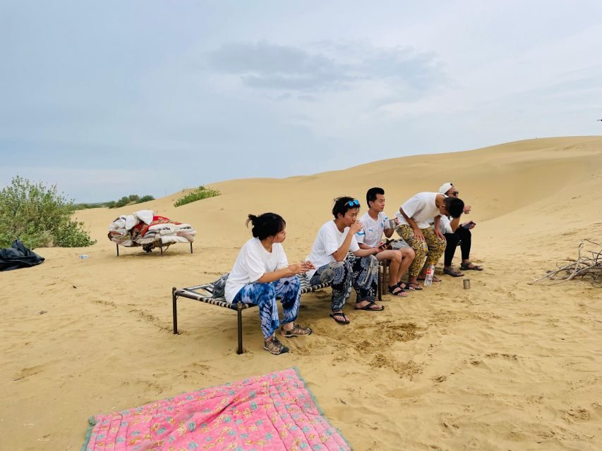 1 night 2 days Thar Desert Experience Jaisalmer - Sunset to sunrise: sleeping outside and watching the sky