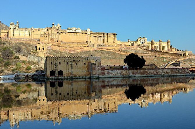 10 Days Golden Triangle Delhi, Jaipur, Agra with Golden temple of Amritsar - Day 3 in Jaipur: Jantar Mantar and City Palace in One Smart City Arrival