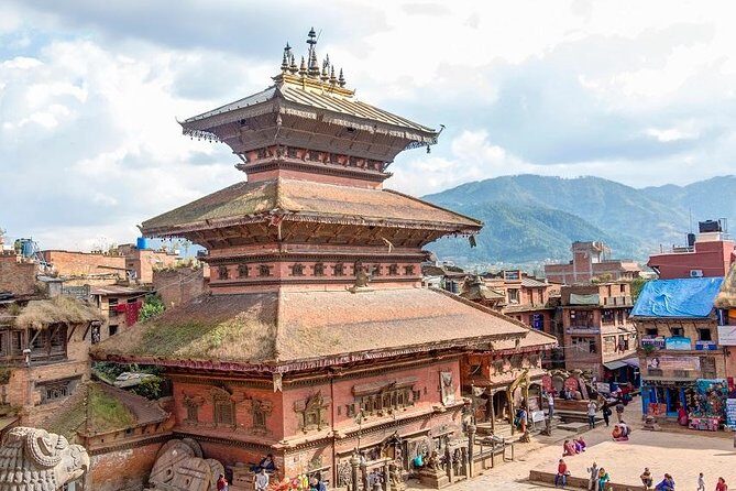 10 - Days Private Golden Triangle Tour with Kathmandu - Markets, factories, and shopping tours: buying culture with context