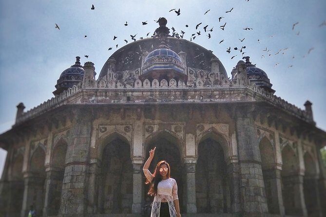 11 Days Golden Triangle with Khajuraho & Varanasi - Your guide and private transport: the quiet superpower