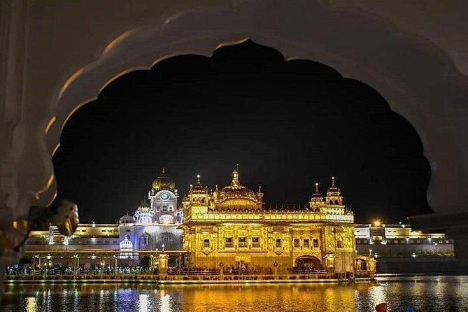 15 Days North India Best Tours In Himachal Pradesh With Amritsar & Delhi - Entering Delhi: Old Delhi lanes, Raj Ghat, and Qutub Minar days