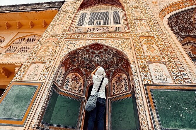 2 Day Jaipur Tour for First-Time Visitors - Day 1 Through the Pink City: From City Palace to Patrika Gate