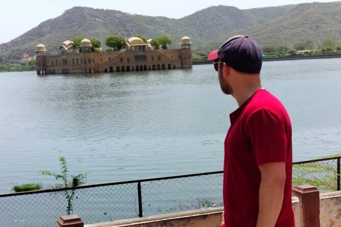 2-Day Private Jaipur City Sightseeing Tour with Six Place - Day One: Jal Mahal, Jaigarh Fort, and Nahargarh Fort Without the Guesswork