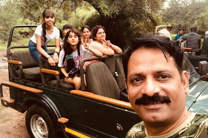 2 Days, 1 Night, Private Jaipur to Ranthambore Guided Tour - Clean, comfortable ride and the kind of driver you remember