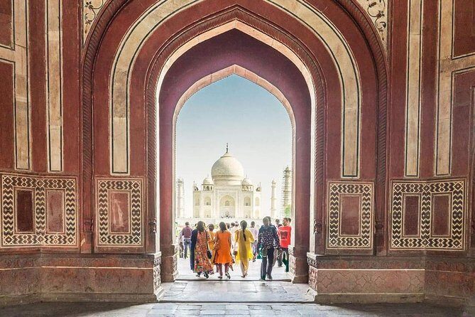 2 Days Delhi Agra and Fatehpur Sikri Tour By Private Car - Marble trim workshop: what to expect from a craft stop