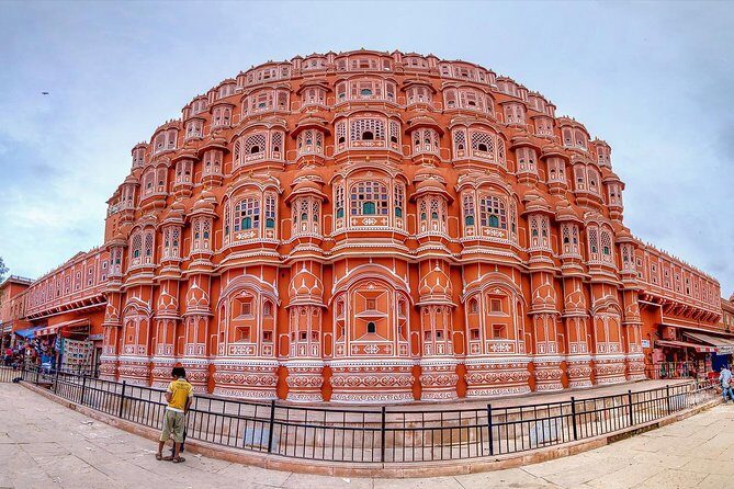 2 Days: Guided Jaipur Tour With Hotel, Lunch & Entry Fee - Price and logistics: does $216 per person make sense?