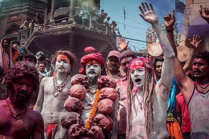 2 Days Varanasi tour package for first timers - Day One Arrival and Ganga Aarti From Dashashwamedh Ghat