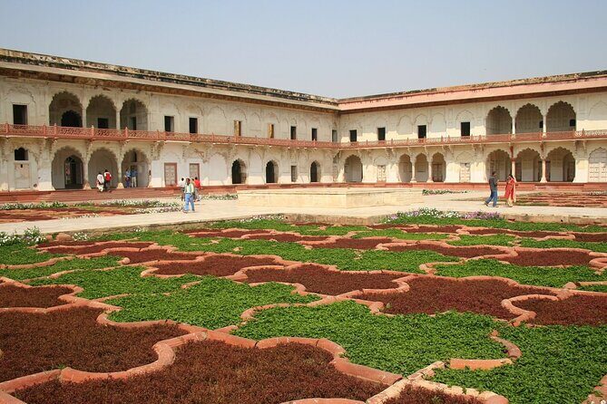 20-Day Cultural Heritage Tour of Rajasthan from New Delhi - Agra and Fatehpur Sikri: Taj Mahal time, plus Mughal backup planets