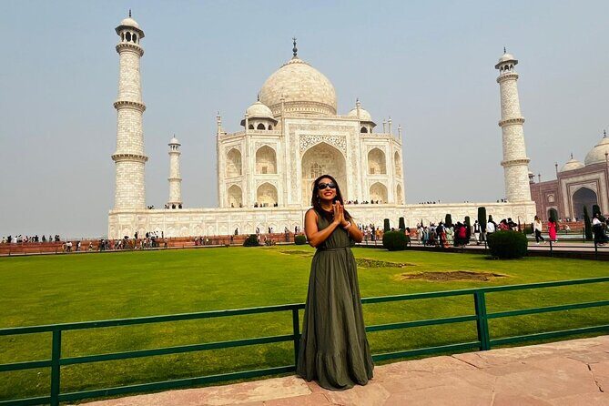 3-Day Private Golden Triangle Tour to Agra &Jaipur from New Delhi - Delhi Day 1: from Qutub Minar to Jama Masjid to old markets