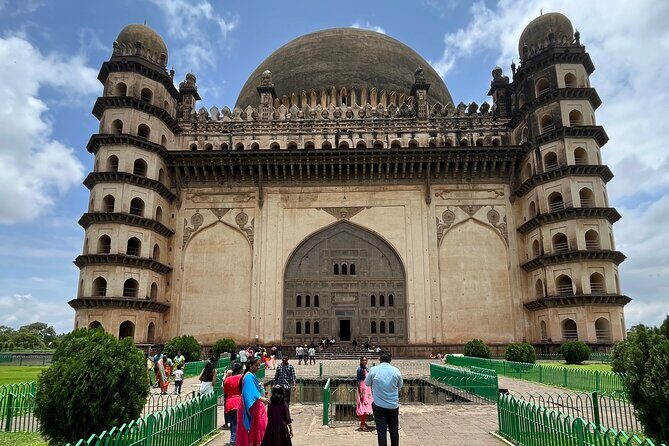 3-Day Private Journey to Ajanta, Ellora Caves, and Lonar Crater. - What to pack and how to handle cave conditions