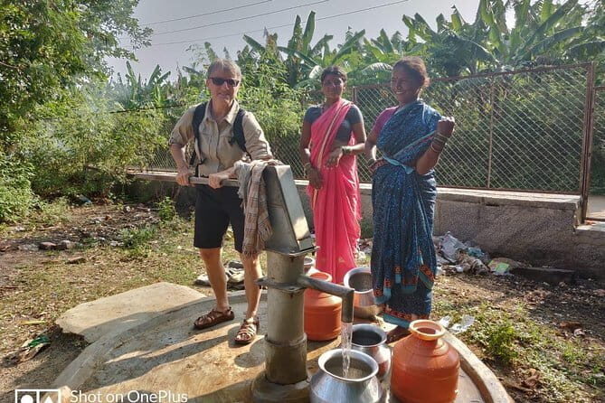 3 day private tour of Hampi from Bangalore by flight with guide and hotel - Hotel, breakfast, and getting around with your private car