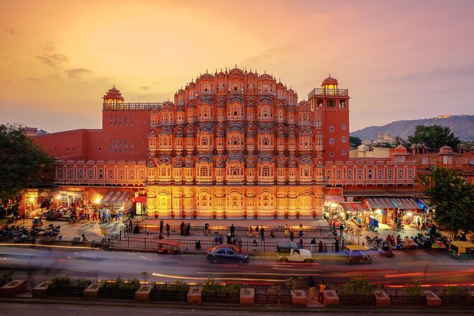 3-Day Private Tour of Jaipur from Delhi: City Palace, Jantar Mantar and Amber Fort - Your guide and group size: personal can be good or uneven