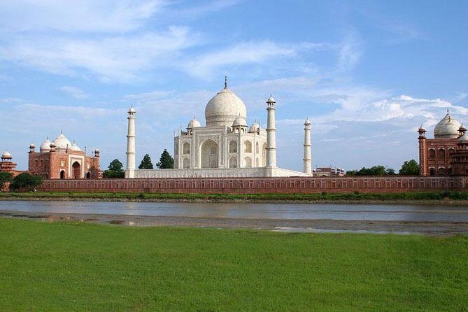 3-Day Ranthambhore Tiger Safari Tour from Jaipur to Agra ending in Delhi - The Road to Ranthambore: Private Comfort for a Tight Wildlife Schedule