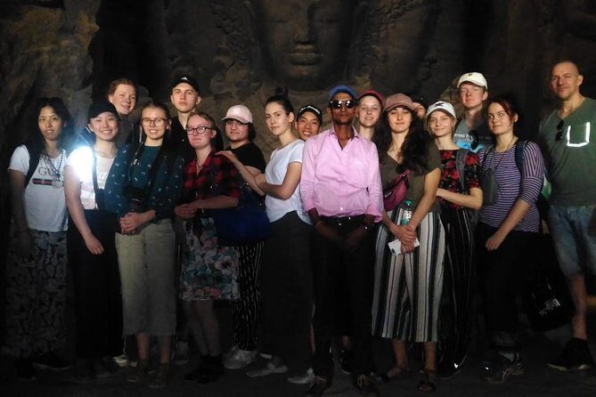 3 Days Complete Mumbai Tour Inclusive of Bollywood Studio Experience - Day 1: Elephanta Caves and Mani Bhavan for a strong cultural foundation