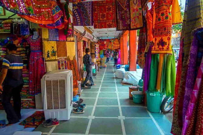 3-Days Luxury Golden Triangle Tour from Delhi includes,Hotel,Guide and A-C Car - Hotels, drivers, and what can go wrong (so you can avoid it)