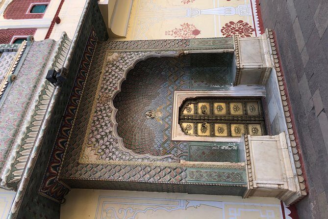 3 Days: Private Guided Tour Of Jaipur & Agra With Drop At Delhi - Day 2: Chand Baori’s stepwell, Fatehpur Sikri’s red-sandstone drama, then the Taj Mahal