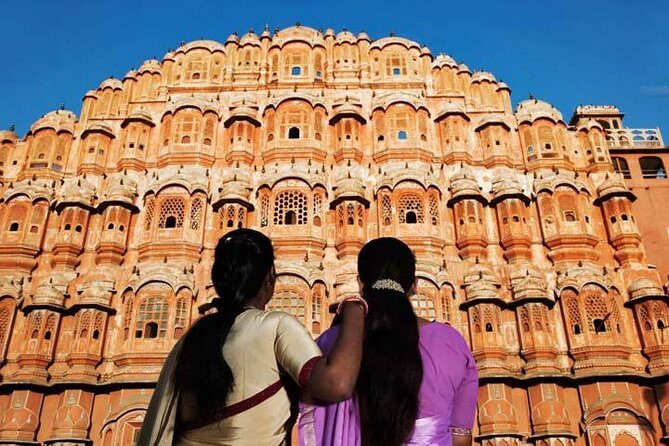 4-Day Private Luxury Golden Triangle Tour to Agra and Jaipur from New Delhi - Guide Quality and Private Logistics: The Real Luxury Touch