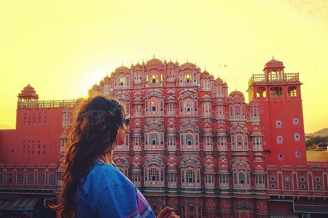 4 Days Excursion of India's Golden Triangle Luxury Tour - Jaipur essentials: Pink City sights, City Palace, Jantar Mantar, Hawa Mahal