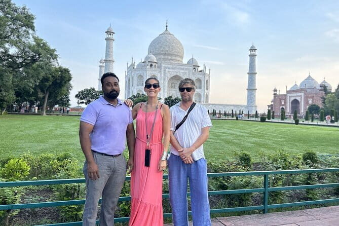 4 Days Luxury Golden Triangle Tour to Agra and Jaipur From Delhi - Golden Triangle in 4 Days: the pace that makes sense