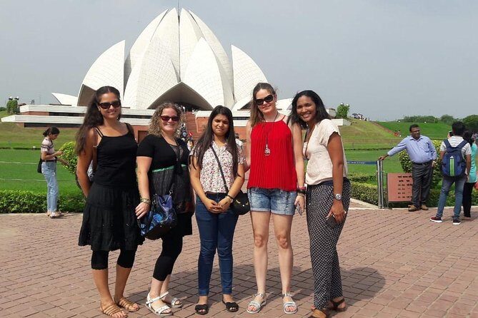 5 Day Golden Tingle Luxury Private Tour with Guide - Day 3: Taj Mahal plus Fatehpur Sikri’s “lost capital” feel