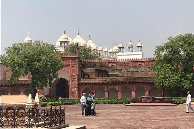 5-Day Golden Triangle Tour: Explore Delhi, Agra, and Jaipur - Day 2 to Agra: the Taj Mahal area, plus Itmad-ud-Daula
