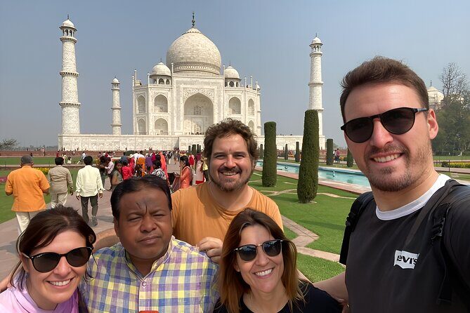 5-Day Private Golden Triangle Tour with Udaipur & Pushkar by Car - Price and Logistics: does $555 buy good value?