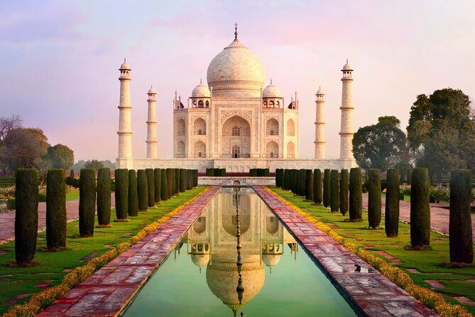 5 Days India's Top Seller Golden Triangle Tour - Delhi-Agra(Taj Mahal)-Jaipur - Jaipur: Hawa Mahal and City Palace without the “Where do we go next?” feeling