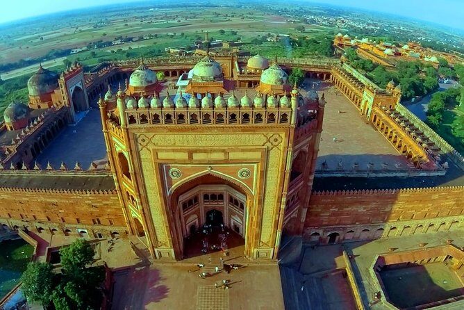 5-Days Luxury Golden Triangle Tour from Delhi Include,Hotel,Guide &On Board WiFi - Private Car Comfort: Air-Con, WiFi, and the Pace You Can Control