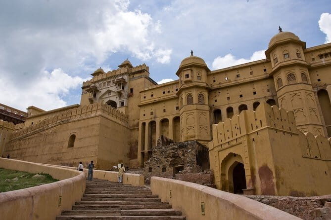 6 Day Golden Triangle Tour with Amritsar from Delhi - Day 4: the Delhi return day that protects your Amritsar time