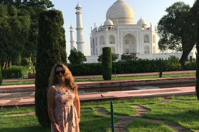 6 Days Golden Triangle Tour Delhi Agra and Jaipur By Private Car - Jaipur day 2: Galta Ji with monkeys, then back to Delhi