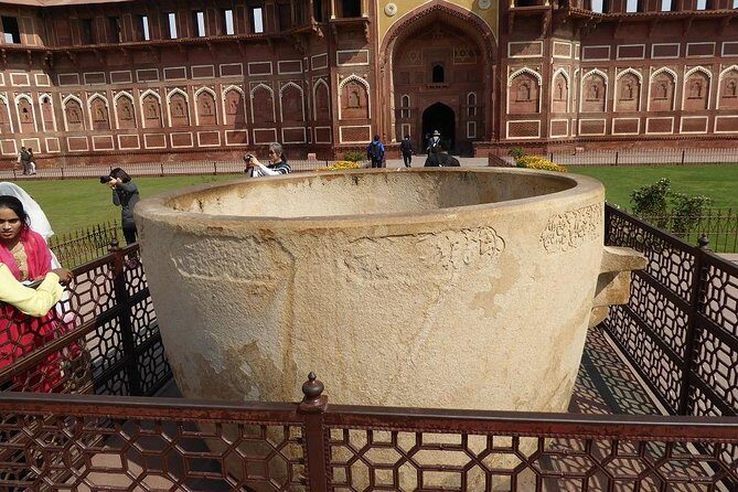 6 Days The Famous Incredible Golden Triangle Tour of India - A single-day Agra trip that’s built for real time