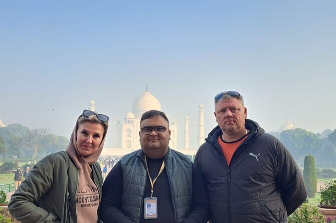 7 Day Golden Triangle Private Heritage and Varanasi Tour - Day 1 in Delhi: from Old Delhi landmarks to Qutub Minar height