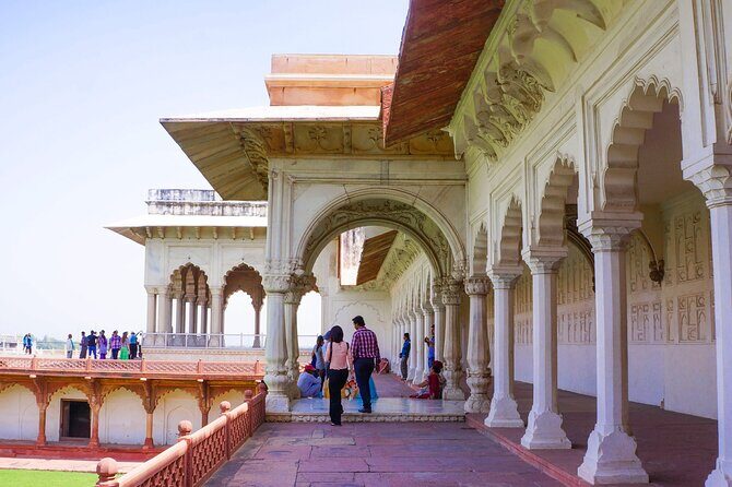 7-Day The Jewel of Northern India - Qutub Minar in the Morning, Then a 4-Hour Drive to Agra