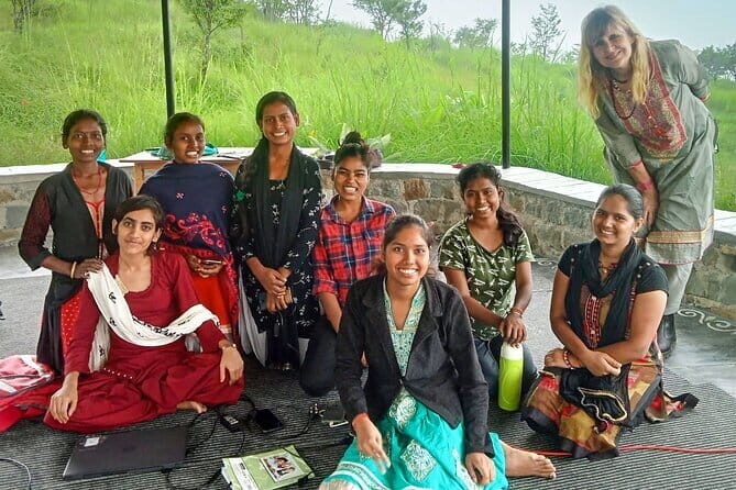 7 Days Dharamsala - Dalai Lama home Trek - Where You Sleep and Eat: Hotel Night, Camping Lodging, and One Packing Must