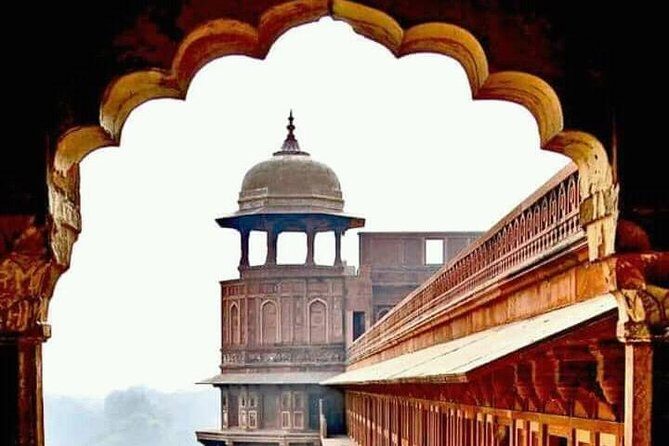 8 Day Delhi Agra Jaipur Jodhpur Udaipur Tour(Taj Mahal at Sunset/Sunrise) - Day 7: Udaipur City Palace, Jagdish Temple, Sahelion-ki-Bari, then sunset on Lake Pichola