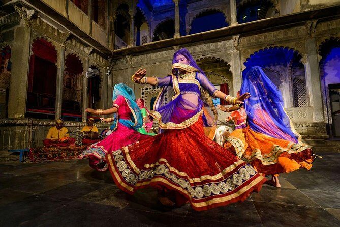 8-Day Private Golden Triangle Tour with a Ranthambore Wildlife Safari From Delhi - Day 4 to Ranthambore: the quick Fatehpur Sikri stop before wildlife time