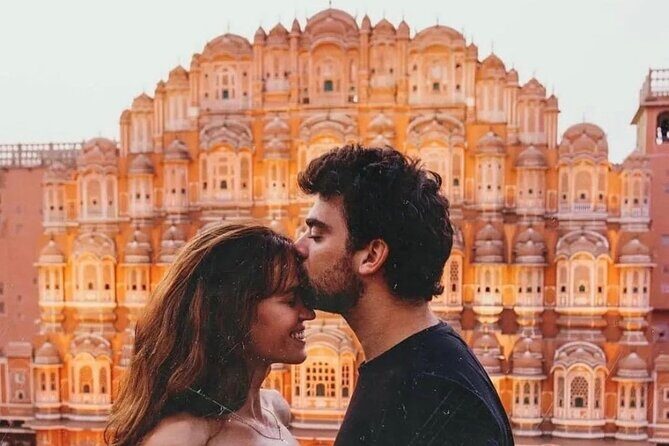 8 Day Rajasthan Tour: Udaipur Jodhpur Jaisalmer Bikaner & Jaipur - Day 1 in Udaipur: Lake Pichola views with palace-and-temple momentum