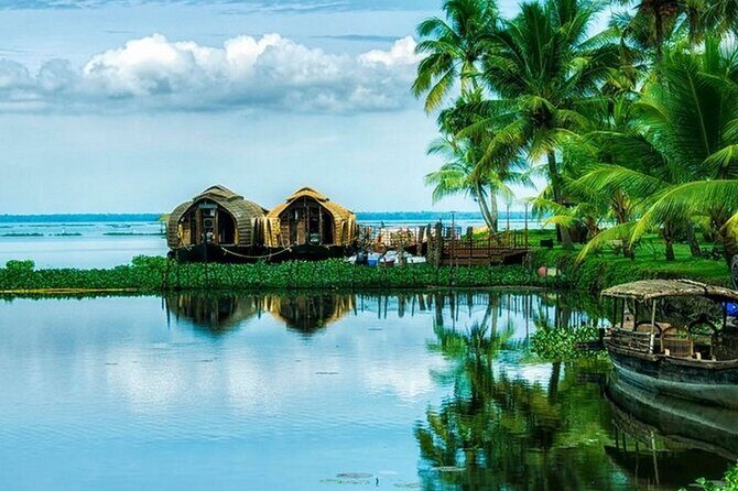 8 Days Kerala Tour Package with Houseboat Stay - Key things that make this Kerala houseboat tour worth a look