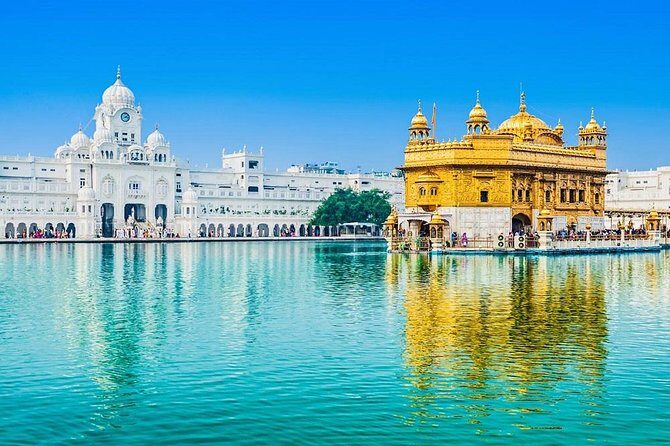 8 - Days Private Golden Triangle Tour with Amritsar - Taj Mahal sunrise with a battery van: the smartest kind of early start