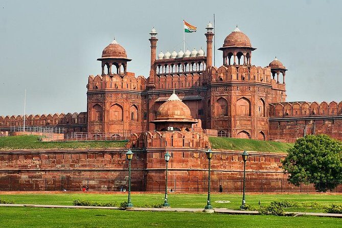8 - Days Private Golden Triangle Tour with Amritsar - Agra beyond the postcard: marble work and how the city makes beauty