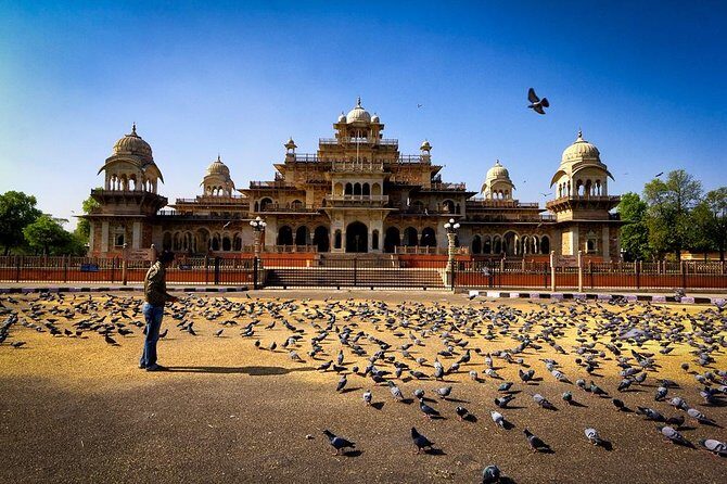 8 - Days Private Golden Triangle Tour with Amritsar - Jaipur crafts and markets: jewels, stone-cutting, and real shopping time