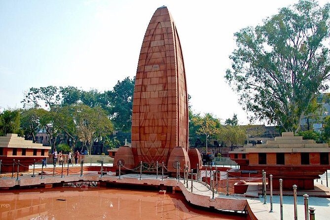 8 - Days Private Golden Triangle Tour with Amritsar - Delhi at the speed of 7:00 am starts and Old Delhi energy