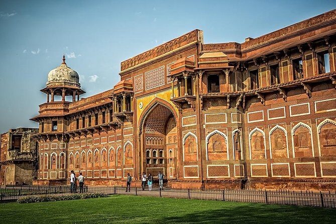 8 Days Private India Golden Triangle Tour with Delhi Jaipur Agra Varanasi - Agra and the Taj Mahal: battery van inside, Friday closure to plan for