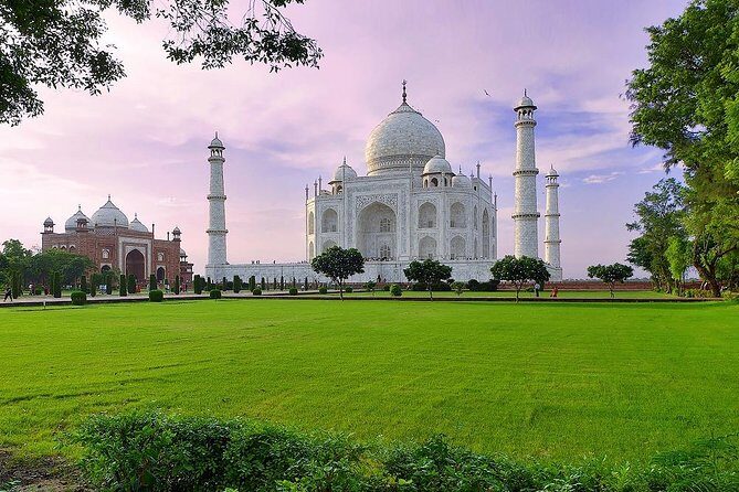 8 Days Private India Golden Triangle Tour with Delhi Jaipur Agra Varanasi - Varanasi at dusk: Ganges boat ride and evening prayer ceremony