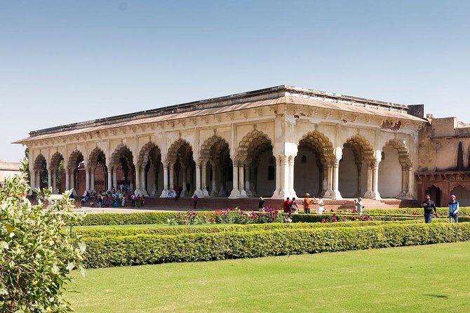 8 Days Private India Golden Triangle Tour with Delhi Jaipur Agra Varanasi - Price and value: what $647 covers, and what you should budget extra