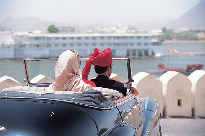 8 Days Private Luxury Tour of Taj Mahal & Palaces of India - Timeless Royalty - Palace-Style Hotels and the Jai Mahal Palace Feel