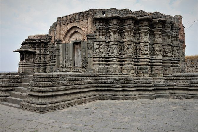 A Day Tour: Lonar crator lake with mesmerizing views - Shri Daitya sudan Temple: a Vishnu story with architecture