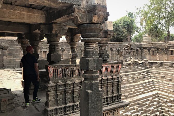 A Day Tour: Lonar crator lake with mesmerizing views - Lunch stop timing and what you should confirm